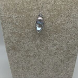 Elegant Silver Pearl Pendant Necklace